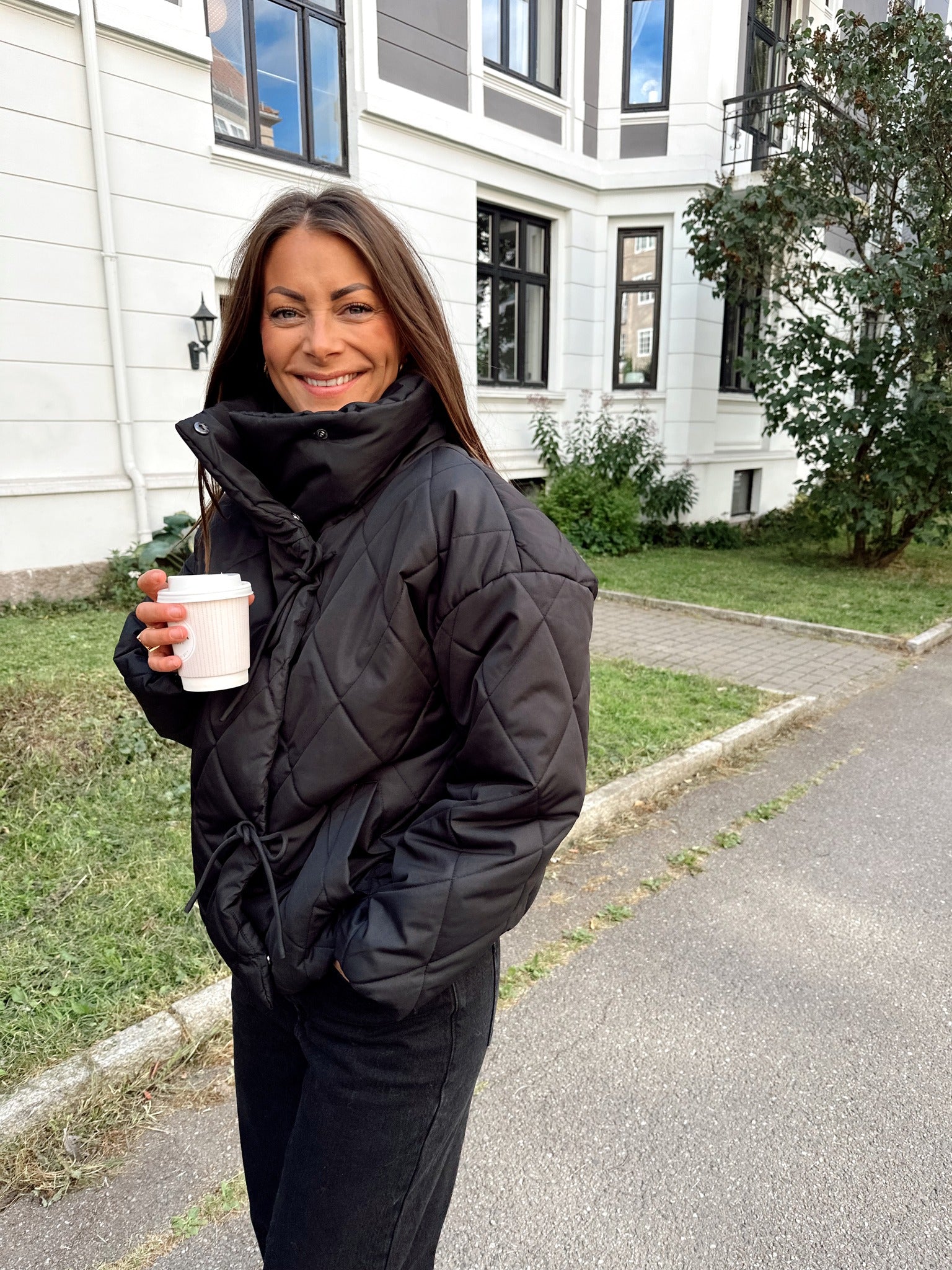 VIBUMBLE Jacket - Black Beauty